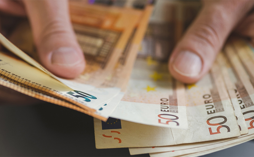Από το «κόσκινο» της εφορίας περνούν 3,8 εκατ. φορολογούμενοι &#8211; Δηλώνουν εισοδήματα έως 10.000 ευρώ