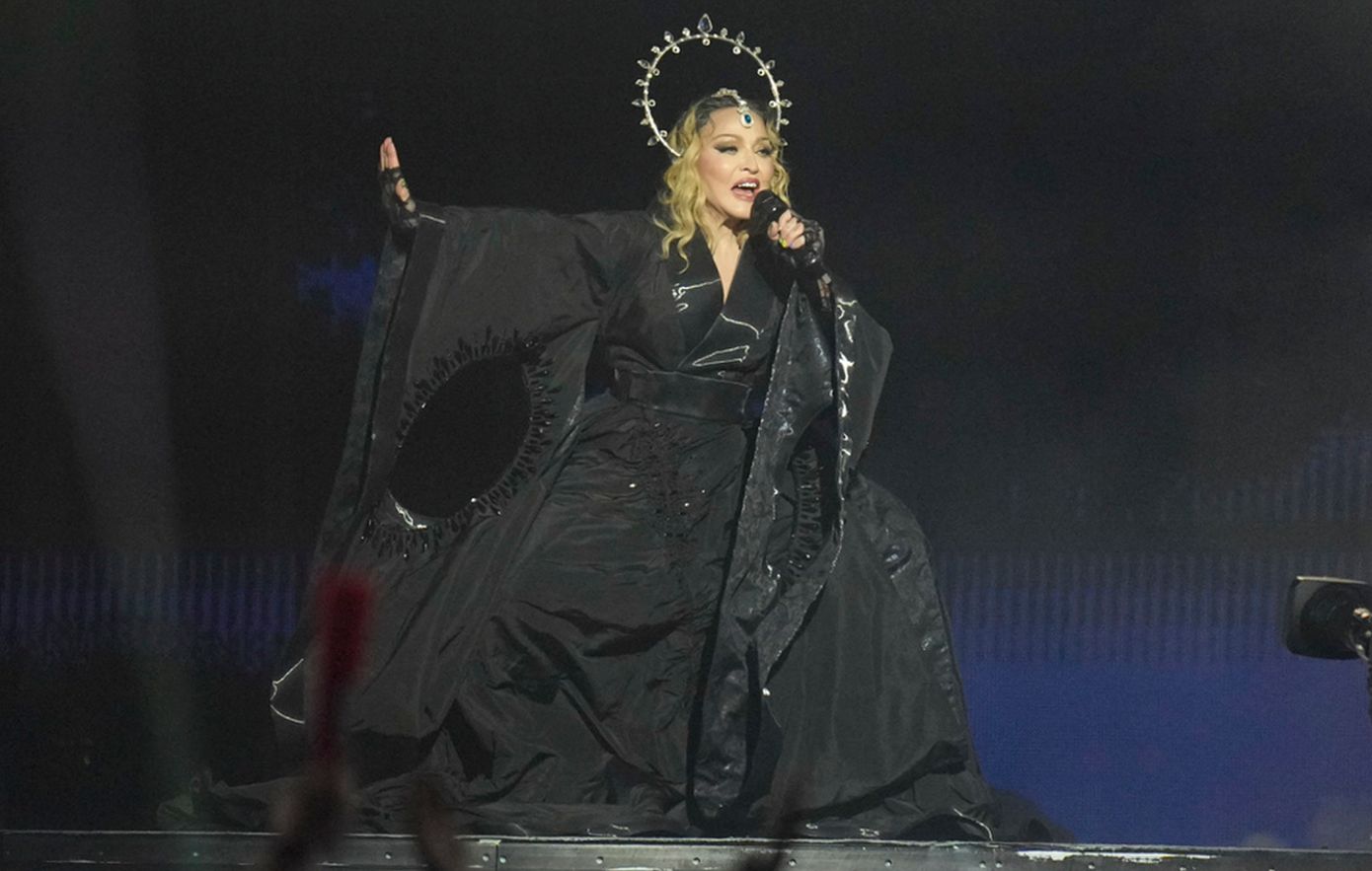 «Έκλεισε» στο Ρίο ντε Τζανέιρο η παγκόσμια περιοδεία της Madonna &#8211; Ο φόρος τιμής στον Michael Jackson